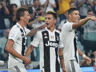 Juventus zdolal v šlágri Serie A Hamšíkov Neapol, Inter Miláno so Škriniarom porazilo Cagliari