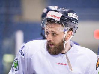 Hrivíkov Podoľsk doma neuspel, Hovorka má svoj prvý bod v KHL