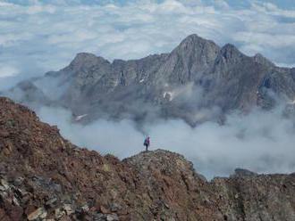 Z vrcholů Pyrenejí / Fotografická výstava z expedice geologa Jana Bubala