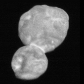 Ultima Thule je dle detailnějších fotografií vesmírný sněhulák