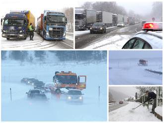 Mimoriadna situácia na FOTO: Počasie komplikuje dopravu, napadlo vyše 80 cm snehu!