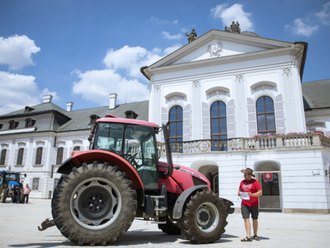 Zarážajúce príbehy farmárov v správe z Bruselu: Poľnohospodárstvo ovládla mafia a korupcia