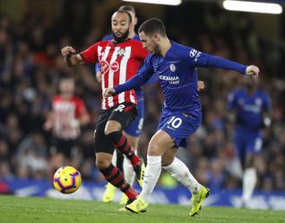 Video: Newcastle s Dúbravkom podľahol ManUtd, v Premier League aj prekvapivé zaváhanie FC Chelsea