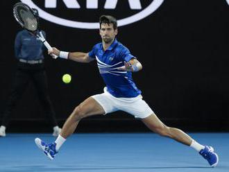 Video: Djokovič na ceste za rekordným titulom na Australian Open vyradil aj Tsongu