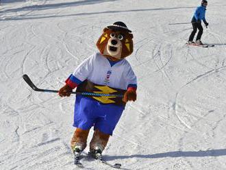 Foto: Na Štrbskom Plese pokrstili Macejka, maskota MS v hokeji 2019