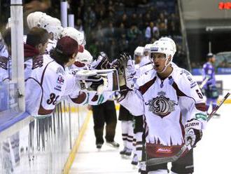 Slovan natiahol sériu prehier v KHL, lotyšským hrdinom zápasu sa stal dvojgólový Darziňš