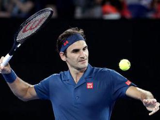 Video: Obhajca titulu Federer na Australian Open zvládol úvodnú uzbeckú prekážku