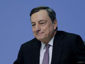 Draghi ignoroval odporúčanie výboru ECB, aby neobnovil nákup dlhopisov