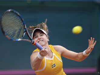 Petersonová zdolala vo finále turnaja WTA v Tian-ťine Watsonovú