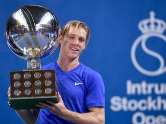 Shapovalov zvíťazil vo finále turnaja ATP v Štokholme