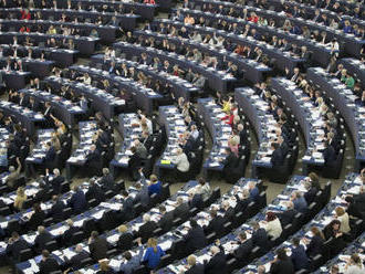 Europarlament schválil odklad fungovania novej Európskej komisie