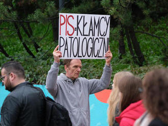 Predvolebná kampaň v Poľsku naberá na obrátkach