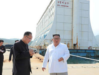 Kim nariadil demoláciu letoviska postaveného v spolupráci s Južnou Kóreou