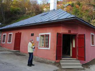 Dvorný fotograf Beatles má v rodnej Štiavnici múzeum