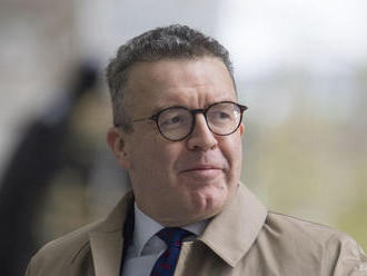 Podpredseda labouristov Tom Watson oznámil odchod z parlamentu