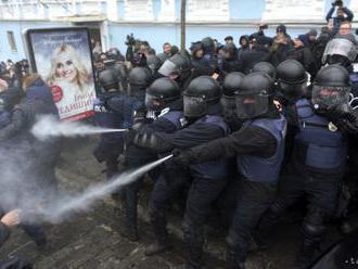 Francúzska a španielska polícia zasahovala proti separatistom