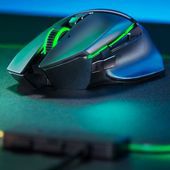 Razer odhalil baziliška: bezdrátovou myš s 20.000 dpi a nízkým zpožděním