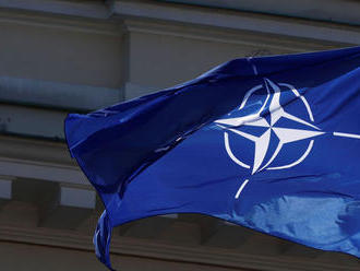 NATO v roku 2019 vynaloží na obranu takmer bilión dolárov