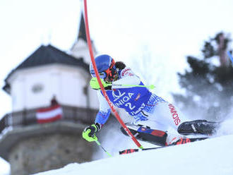 Vlhová po 1. kole slalomu druhá, na čele Shiffrinová