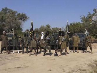 Militanti z Boko Haram uniesli 21 civilistov