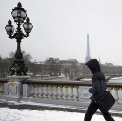 V Paríži sa koná schôdzka venovaná pomoci Libanonu