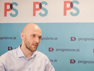 PS/Spolu žiada ministerstvo školstva, aby pozastavilo dva eurofondové projekty