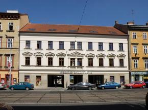 Nine - Brno