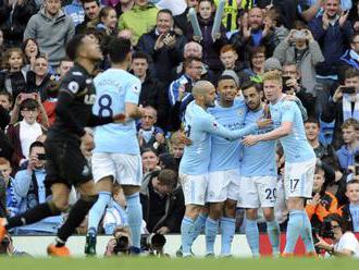 Video: ManCity si hladko poradil s Evertonom a vrátil sa na čelo tabuľky Premier League