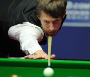 Judd Trump zvíťazil na World Grand Prix v snookeri a pripísal si tretí titul v sezóne