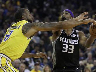 Video: Lakers na čele s LeBronom predviedli veľký obrat, v NBA aj tesné víťazstvá Warriors a Bucks