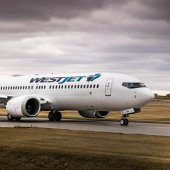 Boeing 737 MAX 8 zatím nezvlétne, autopilot děsí piloty i cestující