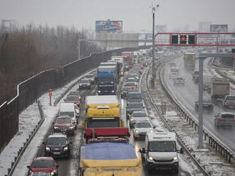 Uvedomujeme si, že situácia na cestách môže byť ešte vážna, myslí si primátor Vallo