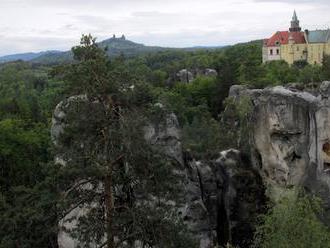 Na Hruboskalsku velmi krutě řádil jezuita Burnatius, zabili ho sedláci vidlemi