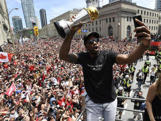 NBA: Toronto bolo hore nohami, Raptors vítalo vyše miliónov fanúšikov