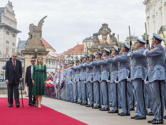 VIDEO: Z. Čaputovú privítal v Prahe český prezident M. Zeman