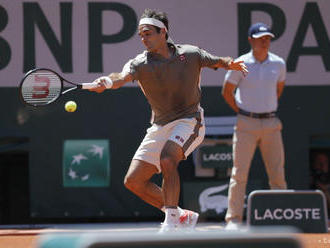 Federer postúpil do štvrťfinále turnaja ATP v Halle