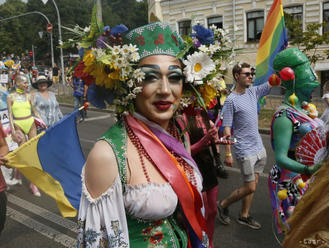 Tisícky ľudí sa zúčastnili na pochode sexuálnych menšín v Kyjeve