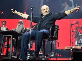 Recenze: Retro se vším všudy. Phil Collins koncert v Praze odzpíval vsedě