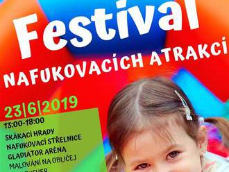 Festival nafukovacích atrakcí