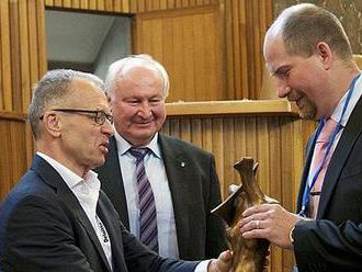   Ondřej Filip byl uveden do Síně slávy Cybersecurity, za Turris, CSIRT.CZ či FENIX