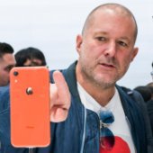 Legendární designér Jony Ive po 27 letech opouští Apple