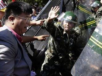 Rokovanie o zákone o extradícii Hongkong odložil z dôvodu protestov