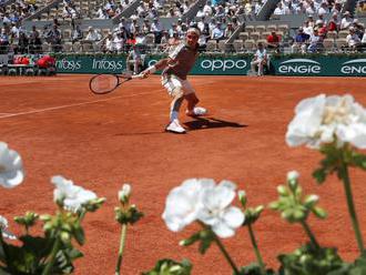 Roger Federer si zahrá na Roland Garros štvrťfinále, odohral už 400 grandslamových zápasov