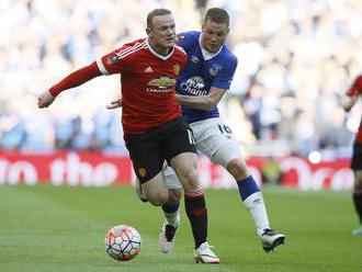 Ani najväčšie futbalové hviezdy nespasia Manchester United, Rooney radí prebudovať tím