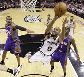 Hviezdny basketbalista Tony Parker ukončil kariéru, v NBA získal štyri tituly