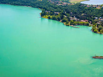 Štvorhviezdičkový pobyt s výhľadom na Balaton, súkromnou plážou a neobmedzeným wellness.