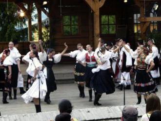 Na festivale predstavili kysuckí folkloristi najnovšie pásma