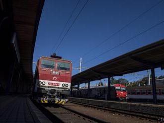 Železničná doprava medzi Šaľou a Tvrdošovcami zostáva prerušená