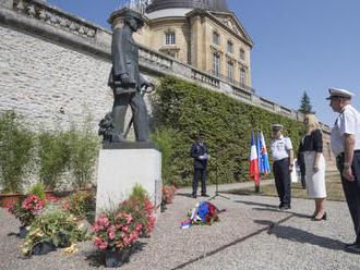 Z. Čaputová položila veniec pri pamätníku M. R. Štefánika v Paríži