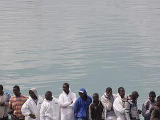 Taliansko žiada EÚ o prerozdelenie 135 zachránených migrantov